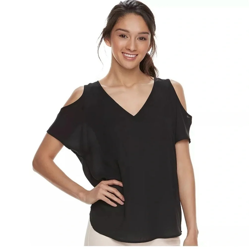 Pink Republic junior large cold shoulder pink top